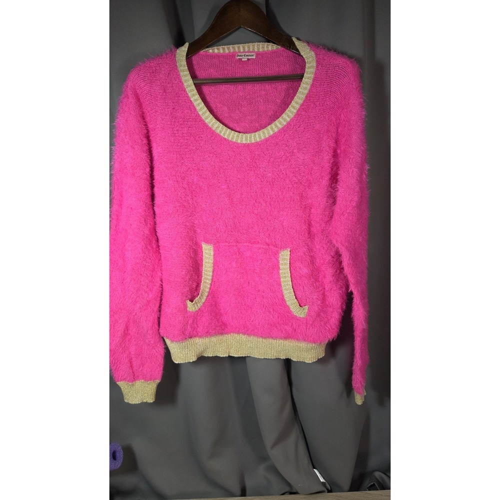 JUICY COUTURE Cozy Fuzzy Crew Neck Sweater Pink with Gold Trim (Women's XL)